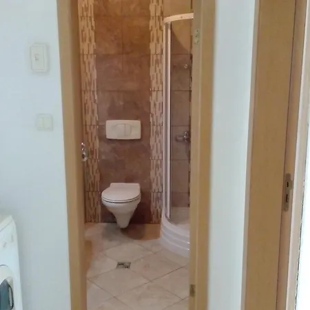 Bravo 5 Sunny Apartman *